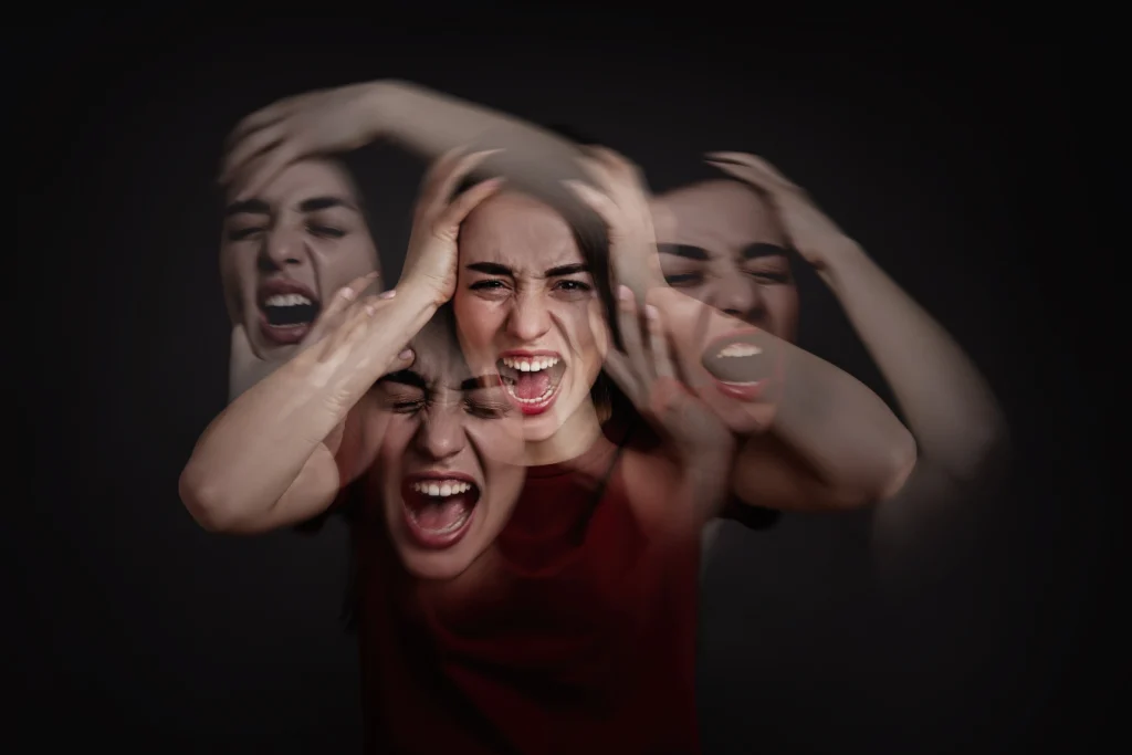 Mujer con trastorno de personalidad.