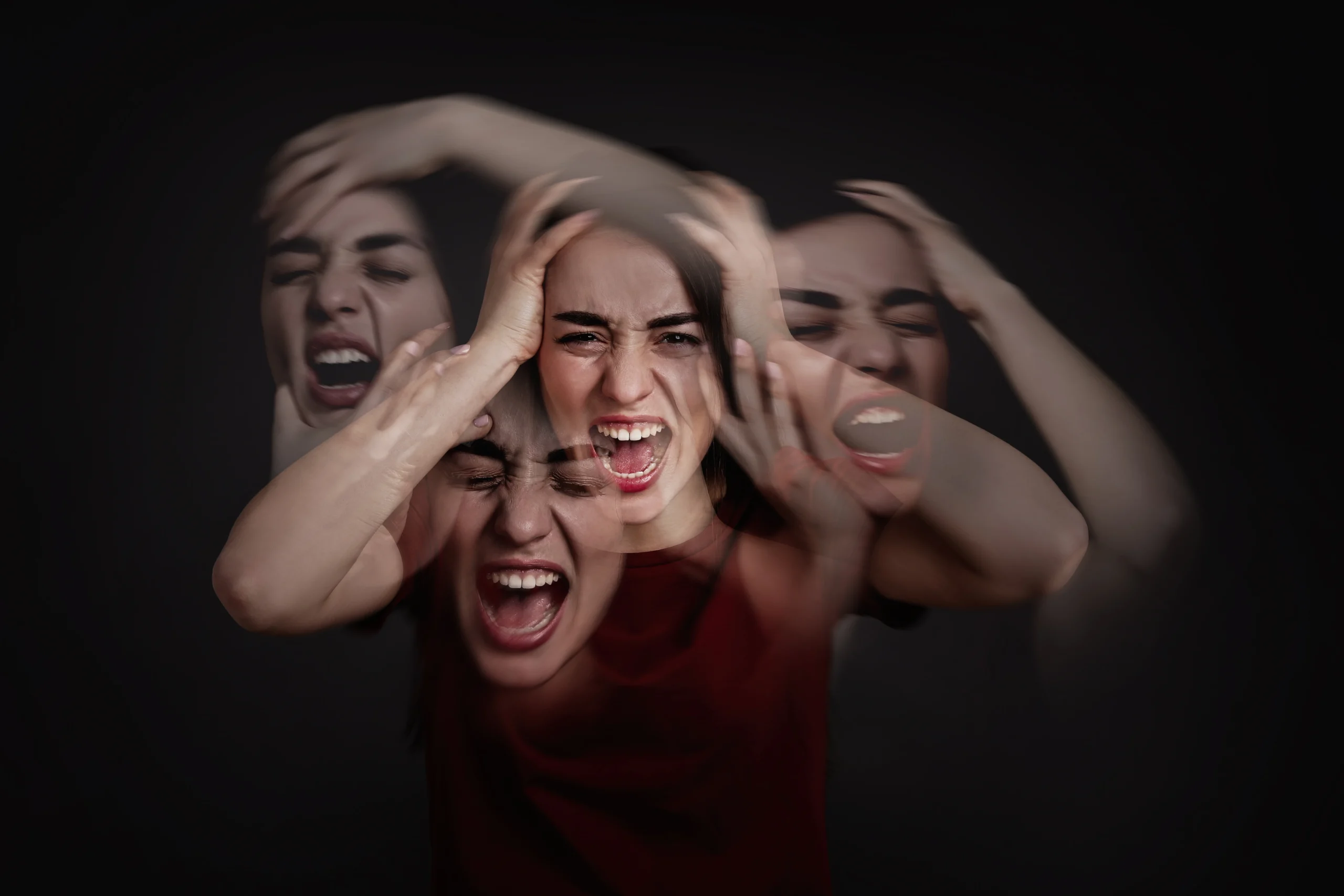 Mujer con trastorno de personalidad.
